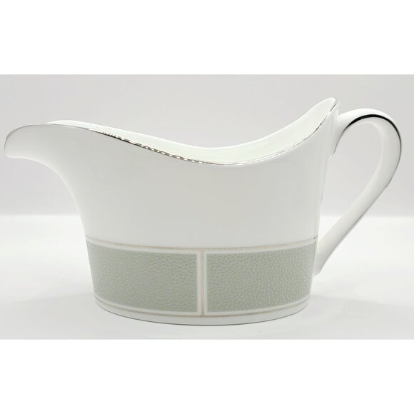 Wedgwood Shagreen Jade Sauce Boat .4 Pt Fine Bone China Made In UK New with tags - Picture 1 of 11